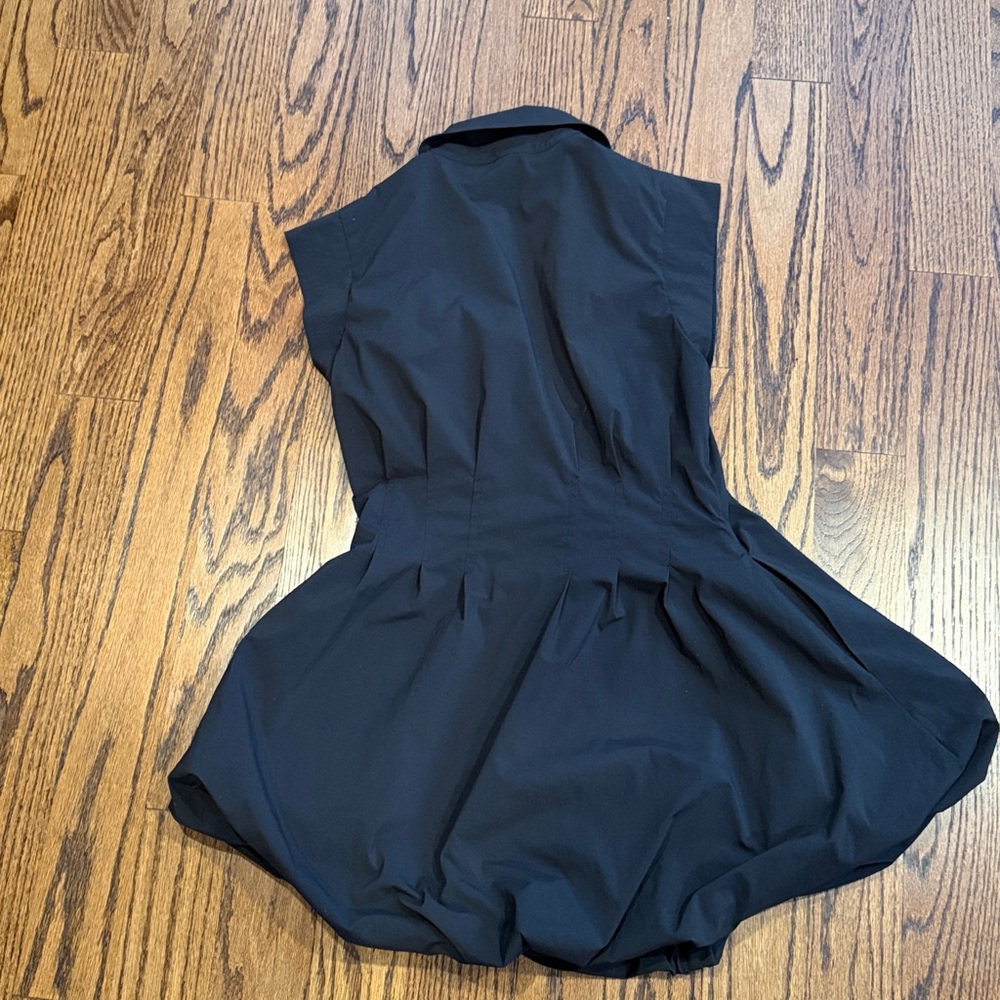 Little Black Dress- W/ Pickets and a bubble Hem! Sz M - Picture 7 of 7